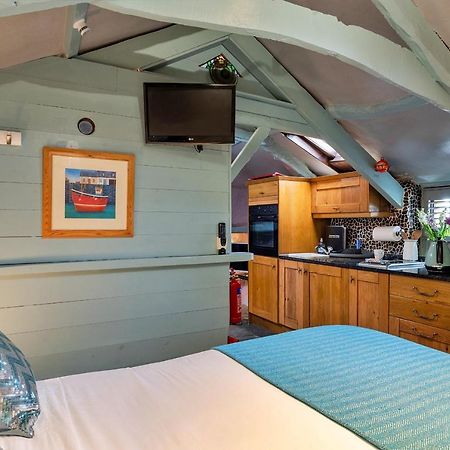 Finest Retreats - Fishermans Cottage 틴태절 외부 사진